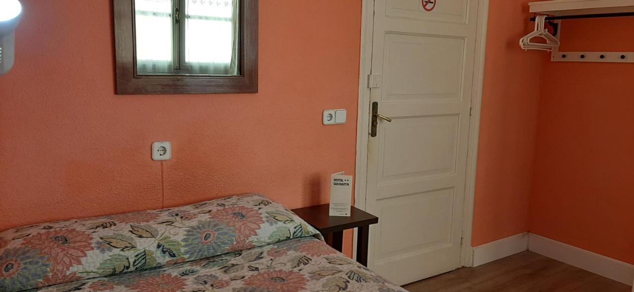 Hostal San Martin Madrid Exterior photo