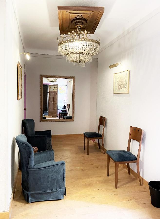 Hostal San Martin Madrid Exterior photo