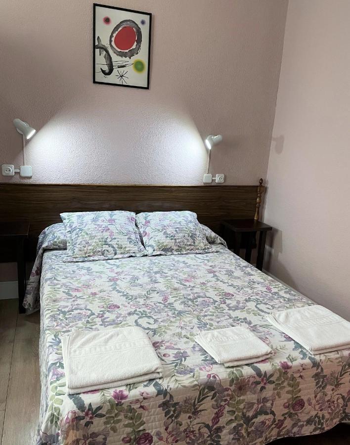 Hostal San Martin Madrid Exterior photo