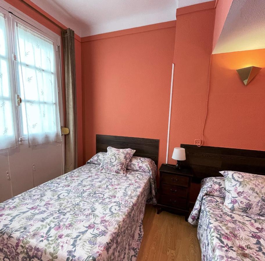 Hostal San Martin Madrid Exterior photo