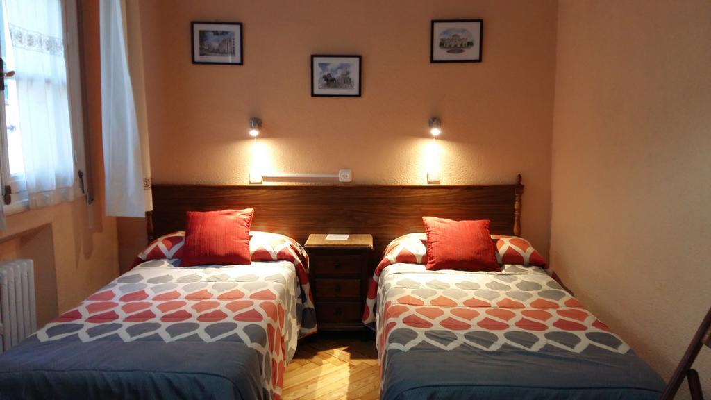Hostal San Martin Madrid Exterior photo